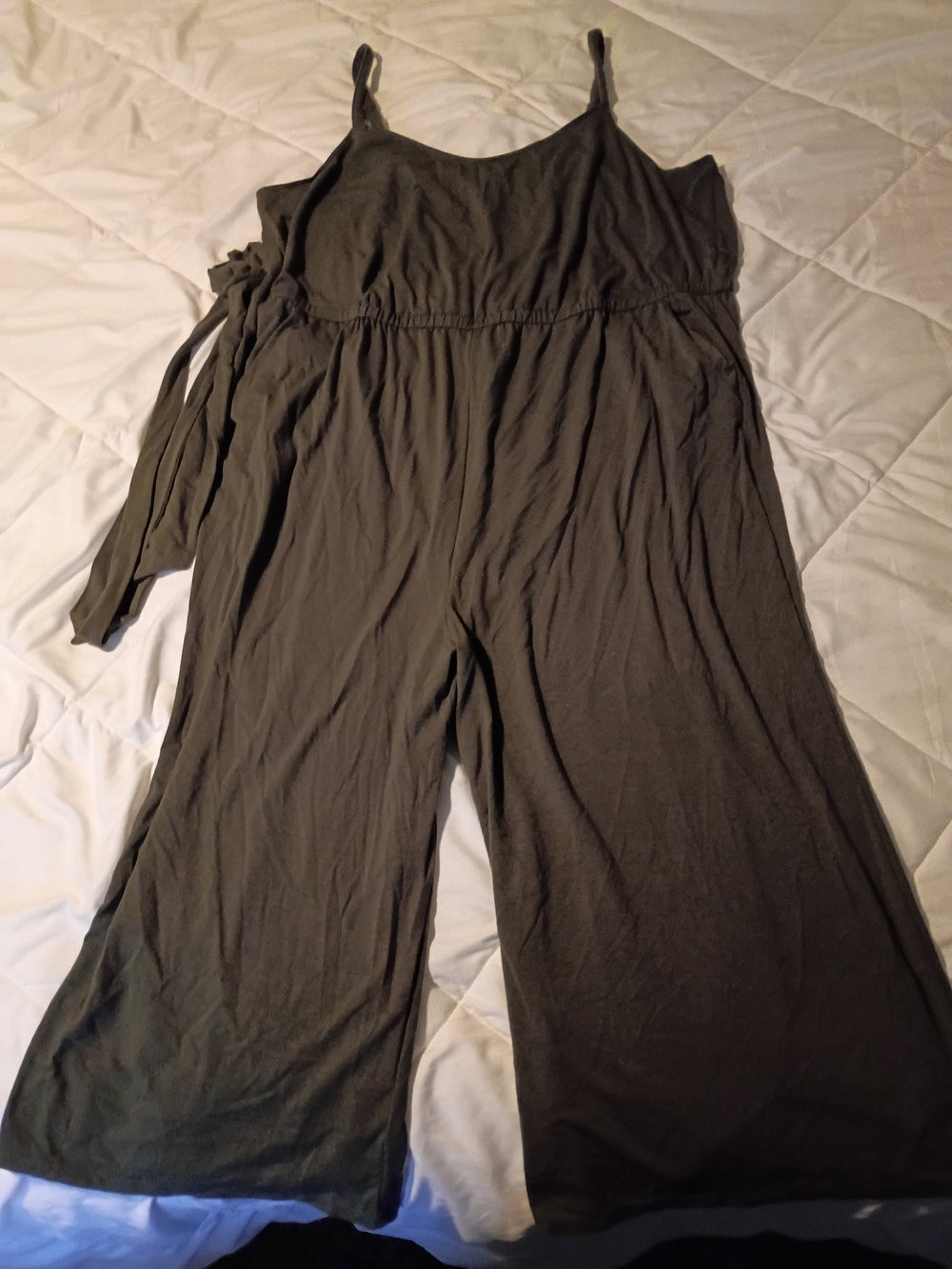 Torrid Olive Green Wide-Leg Tie-Waist Jumpsuit Cropped Sz. 3 Size 3x Women's